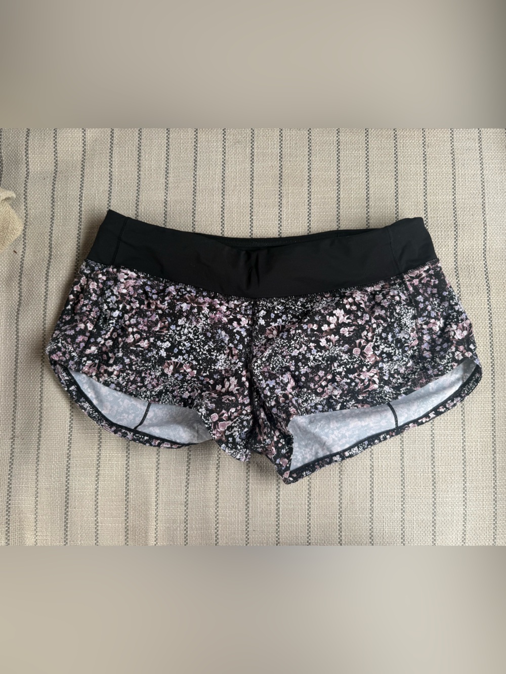 Lululemon Speed Up Shorts